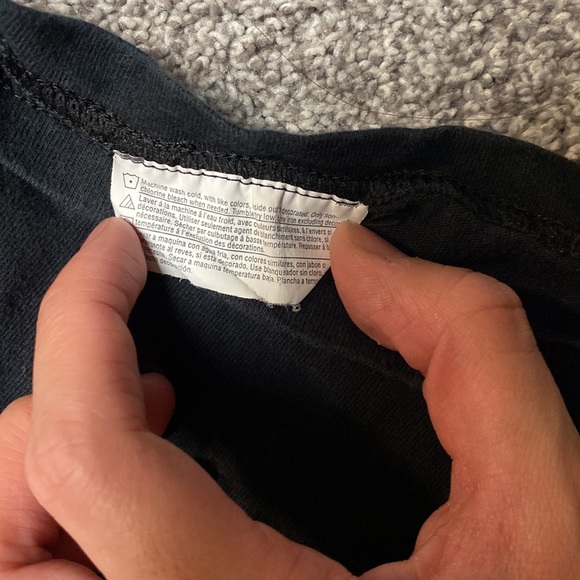 Disney Mickey Mouse Front and Back Design Men's Large Graphic T-Shirt - Picture 6 of 6